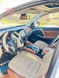 ميتسوبيشي باجيرو سبورت